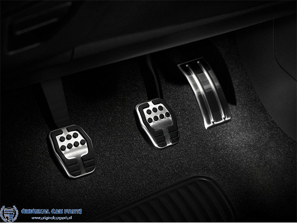 Focus st pedal clearance covers