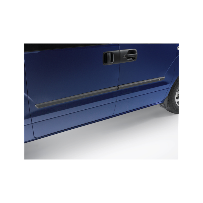 Hyundai H1 (2015 - ..) side door mouldings