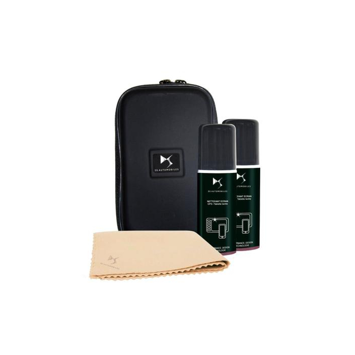 DS Automobiles screen cleaning kit