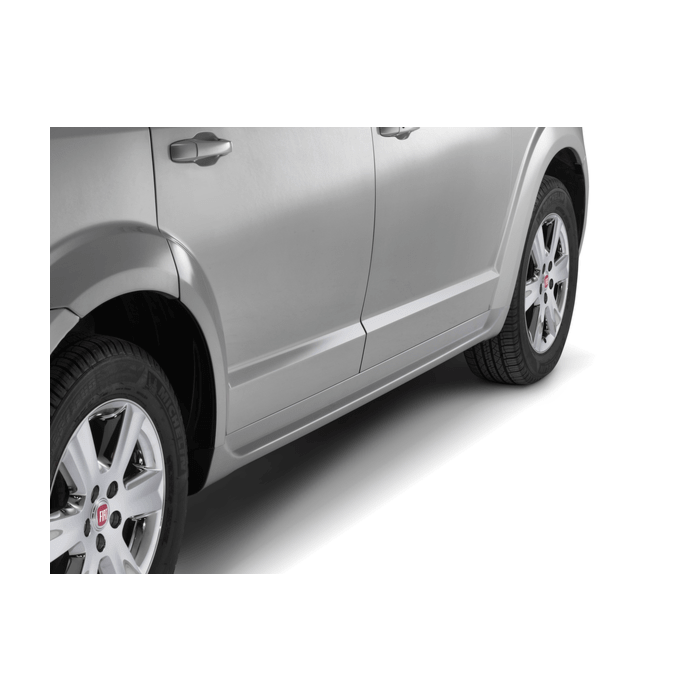 Fiat Freemont side skirts