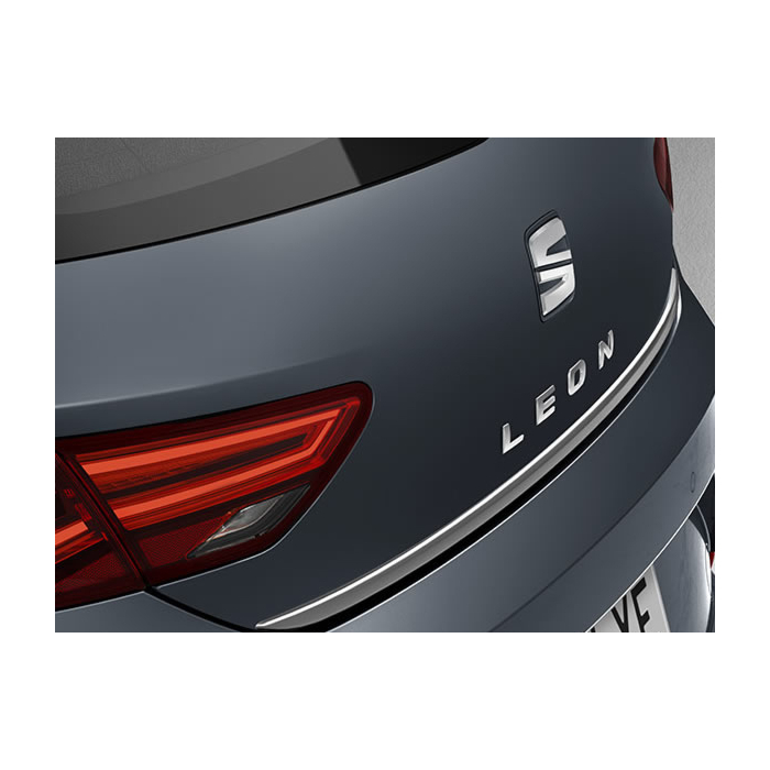 Seat Leon (2017 - 2019) tailgate trim chrome