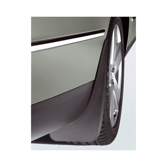 Volkswagen Passat 2011 - 2015 mud flaps front