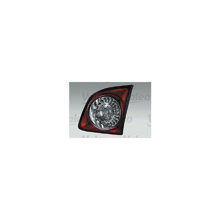 Volkswagen Golf 5 Plus inside tail lights