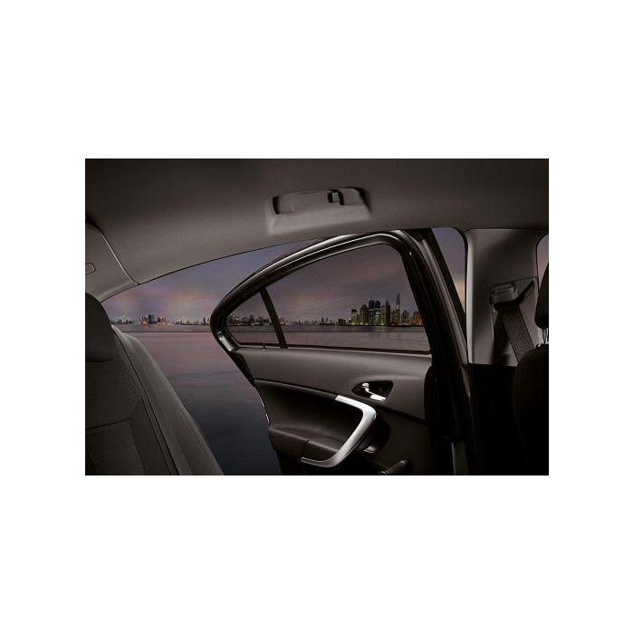 Opel Insignia A sedan sun shades rear doors