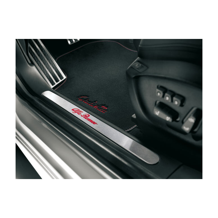 Alfa Romeo Giulietta scuff plates with illuminated Alfa Romeo logo