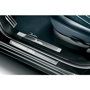 Lancia Delta 2008 - 2015 scuff plates illuminated