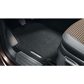 Volkswagen Amarok (double cabin) floor mats front and rear with button-fastening