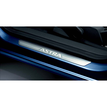 Opel Astra sill trim