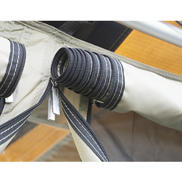 Ford Ranger (11/2012 - ..) ARB Deluxe awning room with floor and side panels, 2 m x 2.5 m