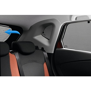 Renault Captur sun shade rear window