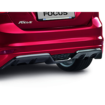Ford Focus (01/2011 - 03/2018) rear bumper diffuser with high-gloss black integrated diffuser