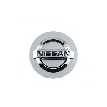 Nissan hub cap silver
