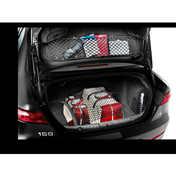 Alfa Romeo 159 retaining net on luggage compartment floor panel