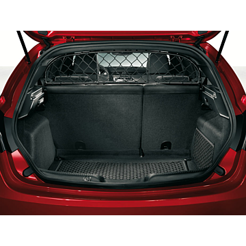 Alfa Romeo Giulietta retaining net on luggage compartment floor panel