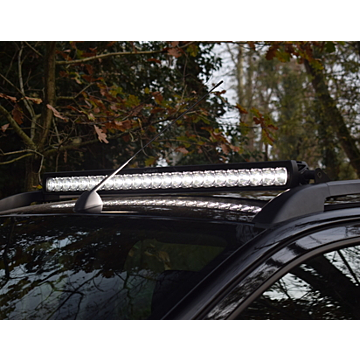 Ford Ranger (02/2019 - ..) (only in combination with roof rails) Alpex 4x4 Lazer LED light bar Linear-24