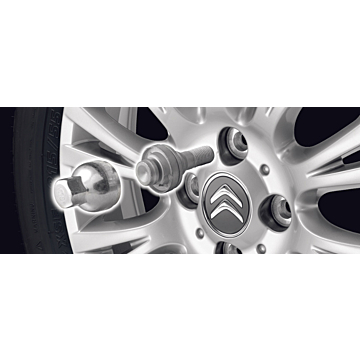 Citroën C8 locking bolts for alloy wheels