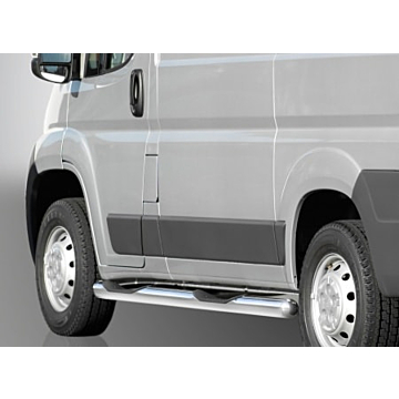 Musketier Peugeot Boxer 2006 - 2014 side bars met trede.,verchroomd Ø80 korte wielbasis