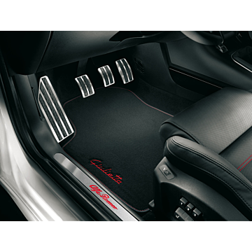 Alfa Romeo Giulietta floor mats red (RHD)