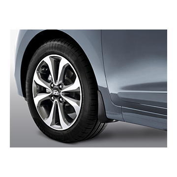 Hyundai i10 (2017 - ..) mud flaps kit, front