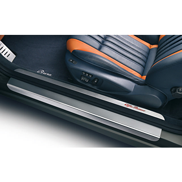 Alfa Romeo Brera / Spider scuff plates aluminium illuminated